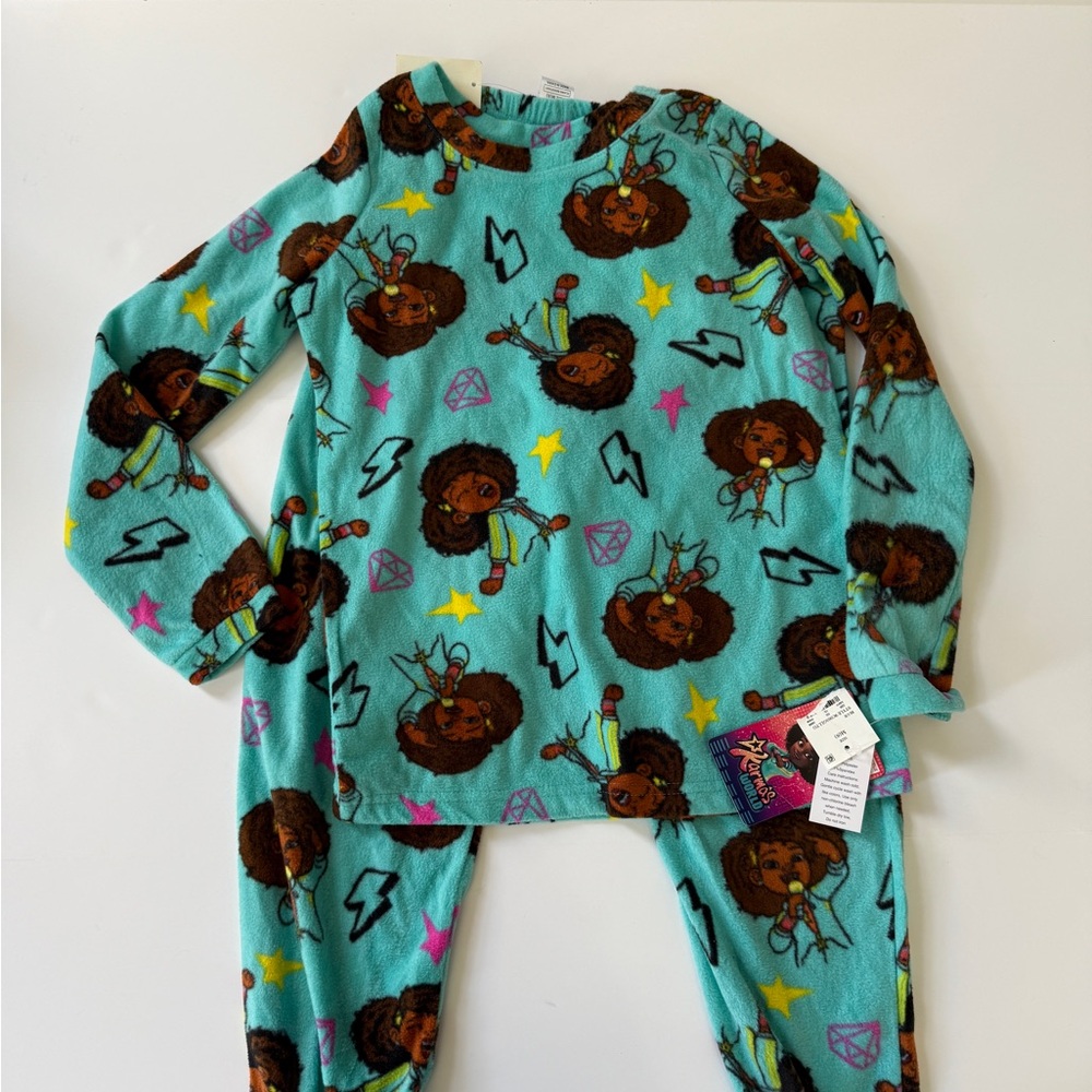 Karma's World girls' long-sleeve pajama set